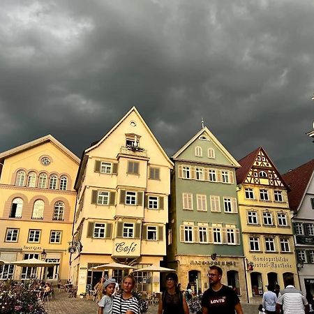 Nah Zur S-Bahn Und Altstadt Esslingen am Neckar Exterior photo